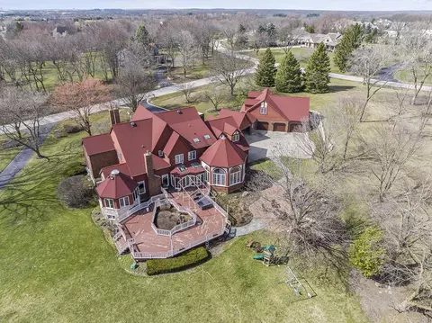 View/Area - 21 Champlain Rd, South Barrington, IL 60010 photo 1 of 7