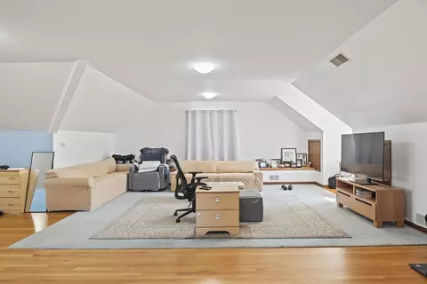 Living - 21 Champlain Rd, South Barrington, IL 60010 photo 8 of 8