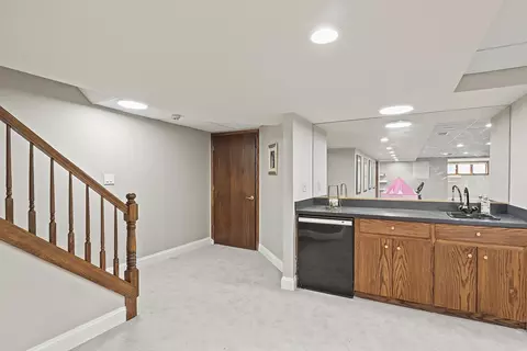 Other - 21 Champlain Rd, South Barrington, IL 60010 photo 6 of 11