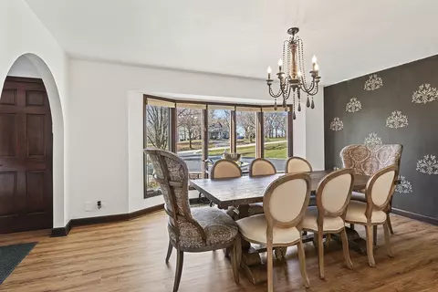 Dining - 21 Champlain Rd, South Barrington, IL 60010 photo 2 of 4
