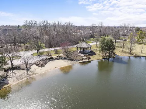 View/Area - 21 Champlain Rd, South Barrington, IL 60010 photo 7 of 7