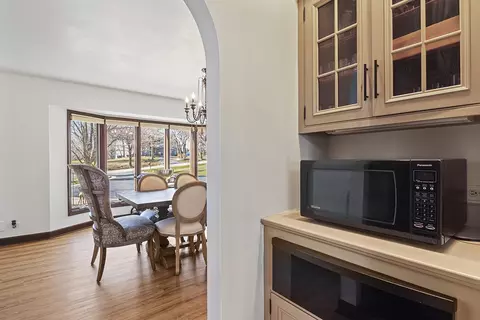 Dining - 21 Champlain Rd, South Barrington, IL 60010 photo 1 of 4