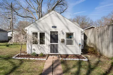 1007 S Cottage Grove Ave, Urbana, IL 61801