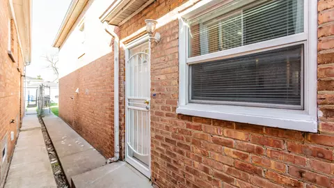 Other - 10026 S Aberdeen St, Chicago, IL 60643 photo 2 of 10