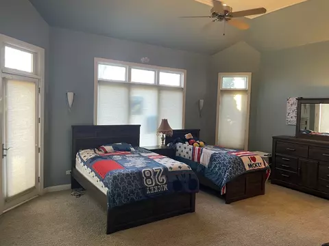 2875 Clara Ave, Aurora, IL 60502 photo 22