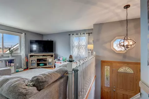 3515 Forest Rd, Mchenry, IL 60050 photo 6