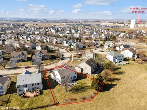 View/Area - 2025 Crosswind Dr, Plainfield, IL 60586 photo 1 of 5