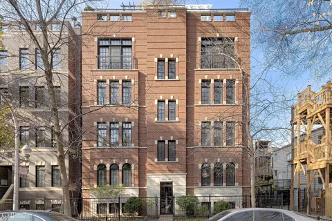 3544 N Fremont St #3S, Chicago, IL 60657