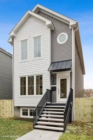 4458 N Hamlin Ave, Chicago, IL 60625