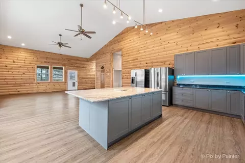 Kitchen - 45 W825 Beith Rd, Maple Park, IL 60151 photo 2 of 5