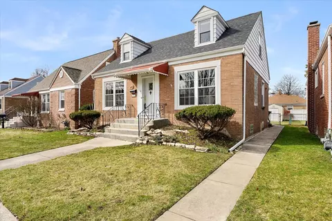 3204 Harrison Ave, Brookfield, IL 60513