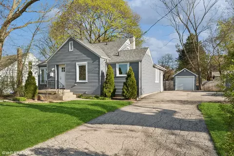 204 E Main St, Lake Zurich, IL 60047