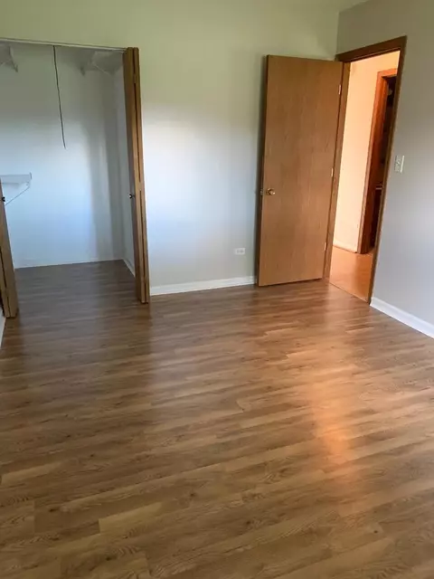 244 E Bailey Rd #G, Naperville, IL 60565 photo 11