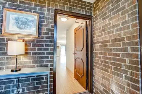 244 E Bailey Rd #G, Naperville, IL 60565 photo 2