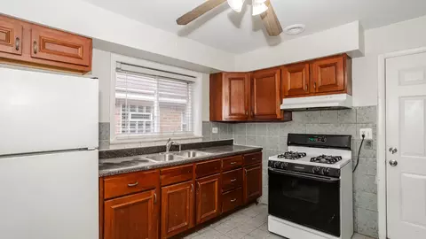 5321 S 73rd Ave, Summit, IL 60501 photo 10