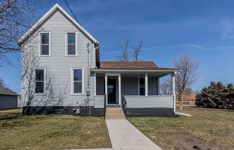 104 E Locust St, La Moille, IL 61330