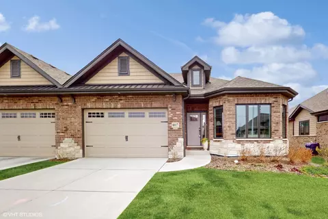 8017 142nd Pl, Orland Park, IL 60462