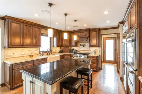 2932 Oaksbury Ct, Rolling Meadows, IL 60008 photo 3