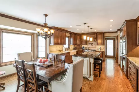 2932 Oaksbury Ct, Rolling Meadows, IL 60008 photo 5