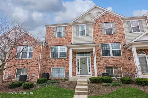 2423 Anna Way, Elgin, IL 60124