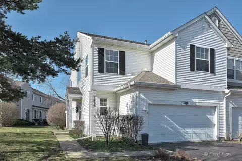 1470 Meadowsedge Ln, Carpentersville, IL 60110