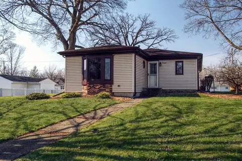 25002 S Fryer St, Channahon, IL 60410