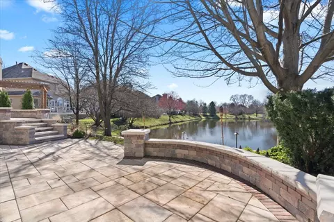2453 Waterside Dr, Aurora, IL 60502 photo 39