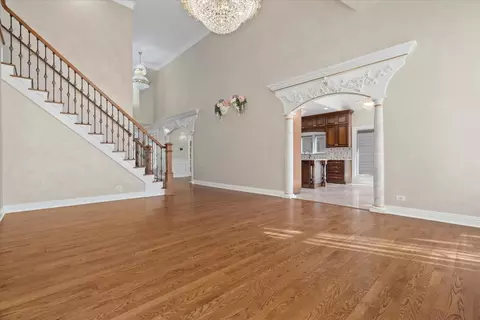 2453 Waterside Dr, Aurora, IL 60502 photo 7