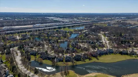 2453 Waterside Dr, Aurora, IL 60502 photo 44