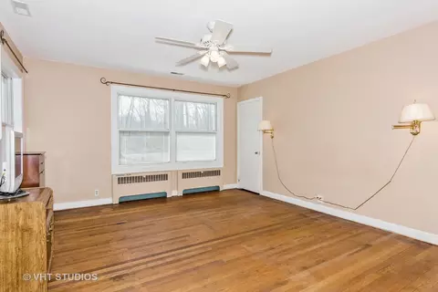 33 W392 Mare Barn Ln, Wayne, IL 60184 photo 13