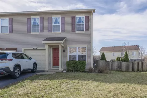 4104 Cummins St, Plano, IL 60545