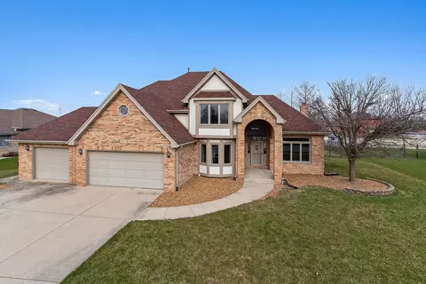 19327 Kevin Ave, Mokena, IL 60448