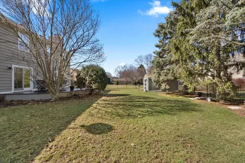 3924 Blackstone Ave, Gurnee, IL 60031 photo 53