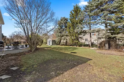 3924 Blackstone Ave, Gurnee, IL 60031 photo 54