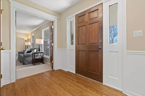 3924 Blackstone Ave, Gurnee, IL 60031 photo 7