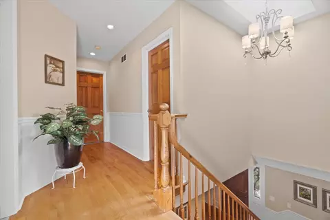 3924 Blackstone Ave, Gurnee, IL 60031 photo 26