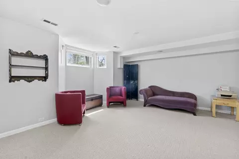 Bedroom - 1606 W 103rd St, Chicago, IL 60643 photo 1 of 5