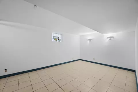 Other - 5805 N Artesian Ave, Chicago, IL 60659 photo 11 of 14