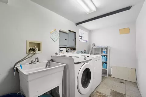 Other - 5805 N Artesian Ave, Chicago, IL 60659 photo 13 of 14