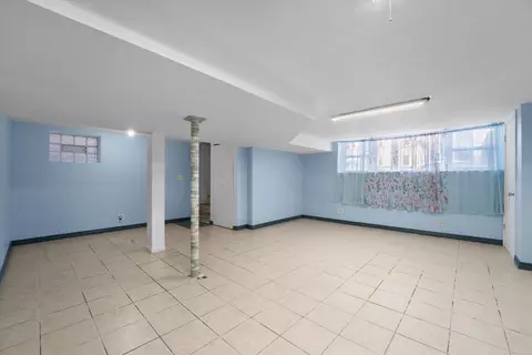 Other - 5805 N Artesian Ave, Chicago, IL 60659 photo 8 of 14
