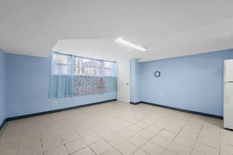 Other - 5805 N Artesian Ave, Chicago, IL 60659 photo 9 of 14