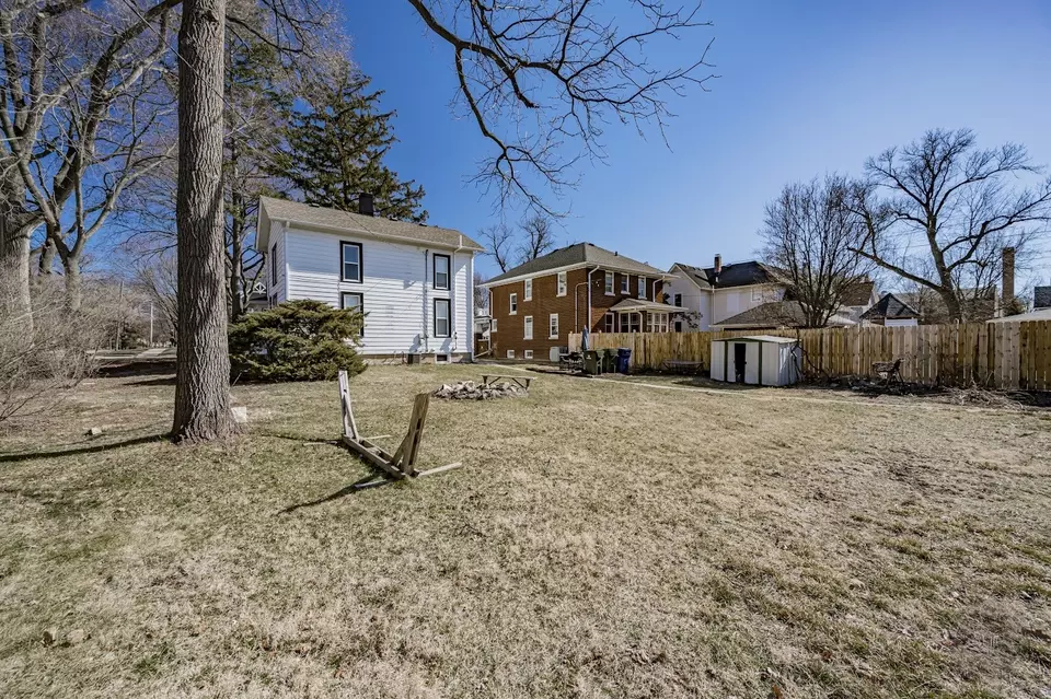 225 N Sleight St, Naperville, IL 60540 27 Photos Movoto