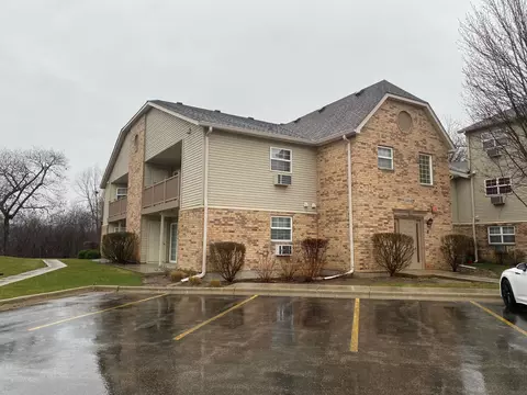 1414 W Clear Water Cir #2A, Round Lake Beach, IL 60073