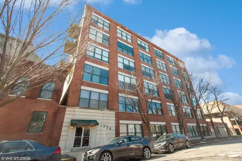 1720 N Marshfield Ave #102, Chicago, IL 60622
