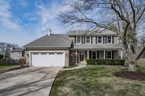 109 Ardley Ct, Naperville, IL 60565