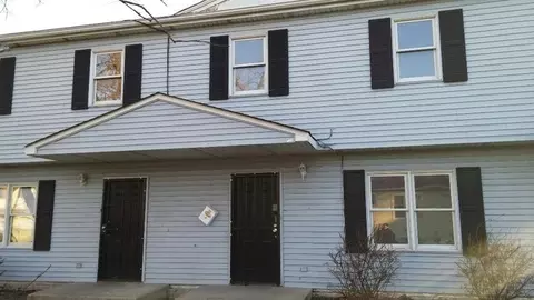 2101 S 4th Ave #C, Maywood, IL 60153