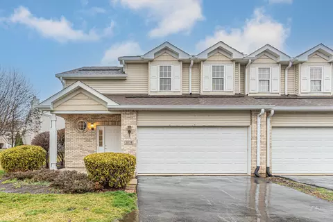 3878 Pathfinder Ln, Joliet, IL 60435