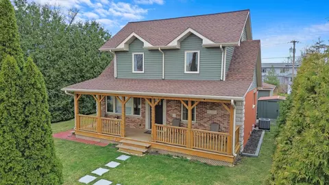6954 Garden Ln, Bridgeview, IL 60455