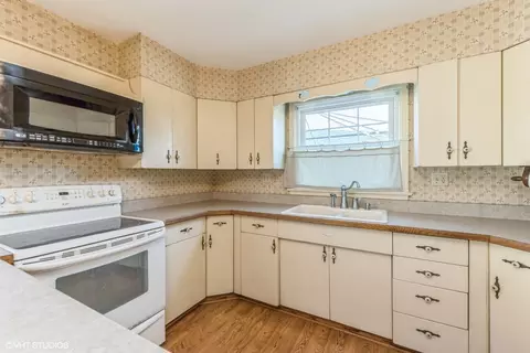 800 N Jefferson St, Harvard, IL 60033 photo 6