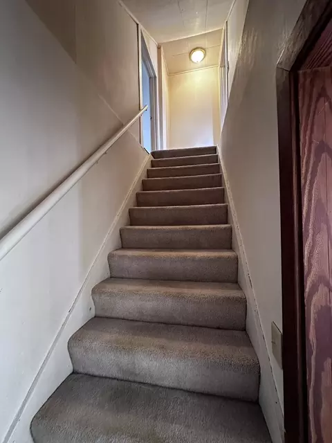Entry Way - 930 Cookane Ave, Elgin, IL 60120 photo 2 of 3